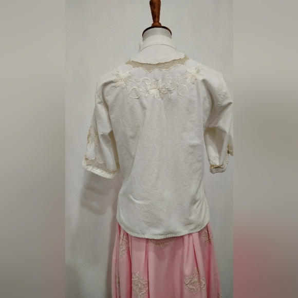 EMBROIDERED COTTON PEASANT BLOUSE - Picture 3 of 7